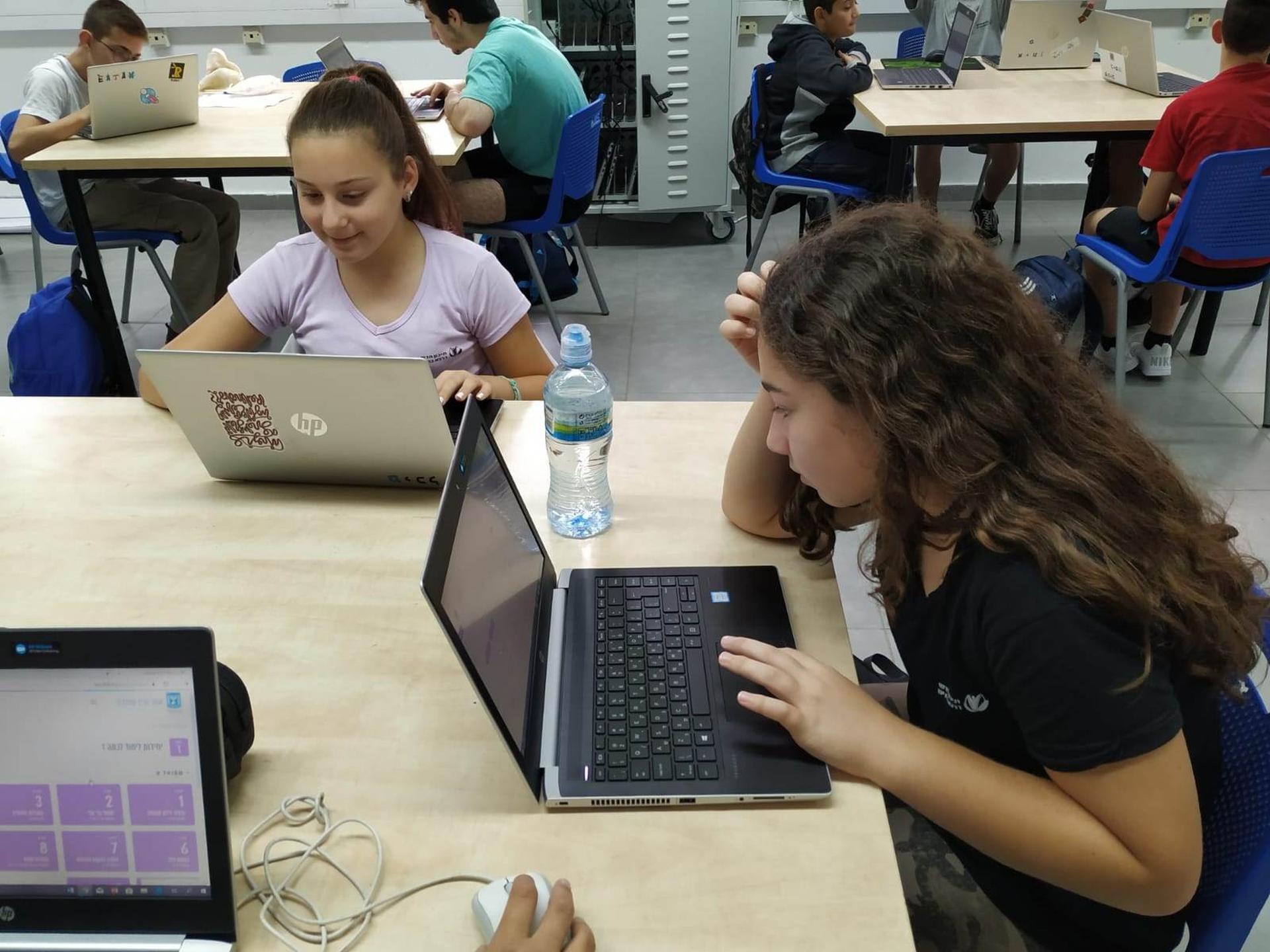 שילוב אוריינות מידע בהוראה ובלמידה בבתי ספר יסודיים במערכת החינוך בישראל : סיכום